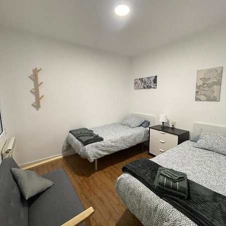 Apartamento Centrico En Berga - Alberga Esterno foto