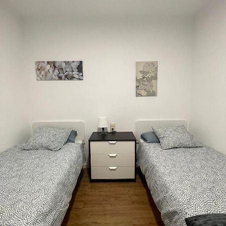 Apartamento Centrico En Berga - Alberga Esterno foto